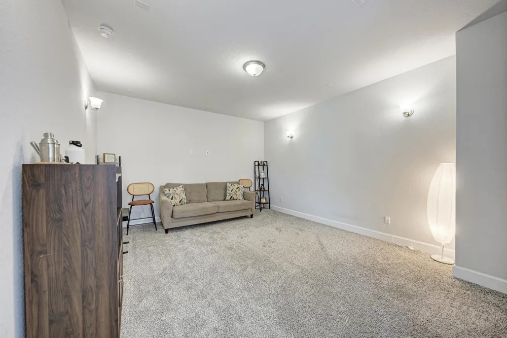 1105 White Daisy Lane Georgetown, TX 78628