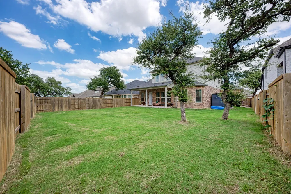 1105 White Daisy Lane Georgetown, TX 78628