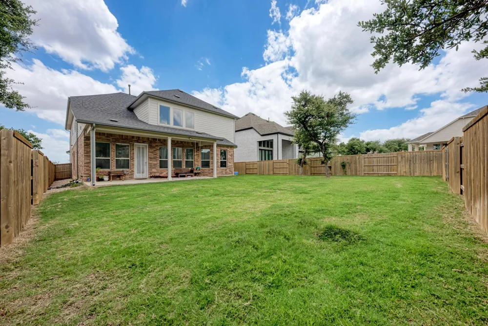 1105 White Daisy Lane Georgetown, TX 78628