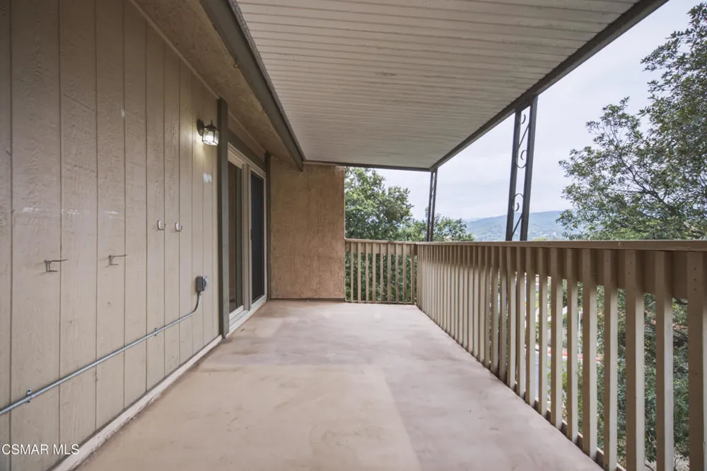 286 Oakleaf Drive #37 Thousand Oaks, CA 91360