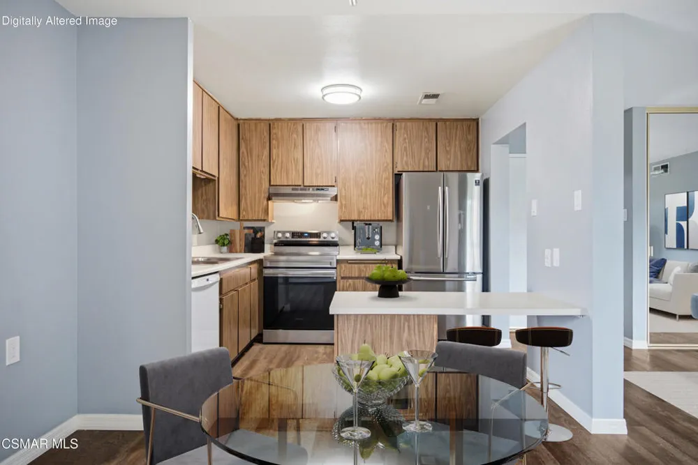 286 Oakleaf Drive #37 Thousand Oaks, CA 91360