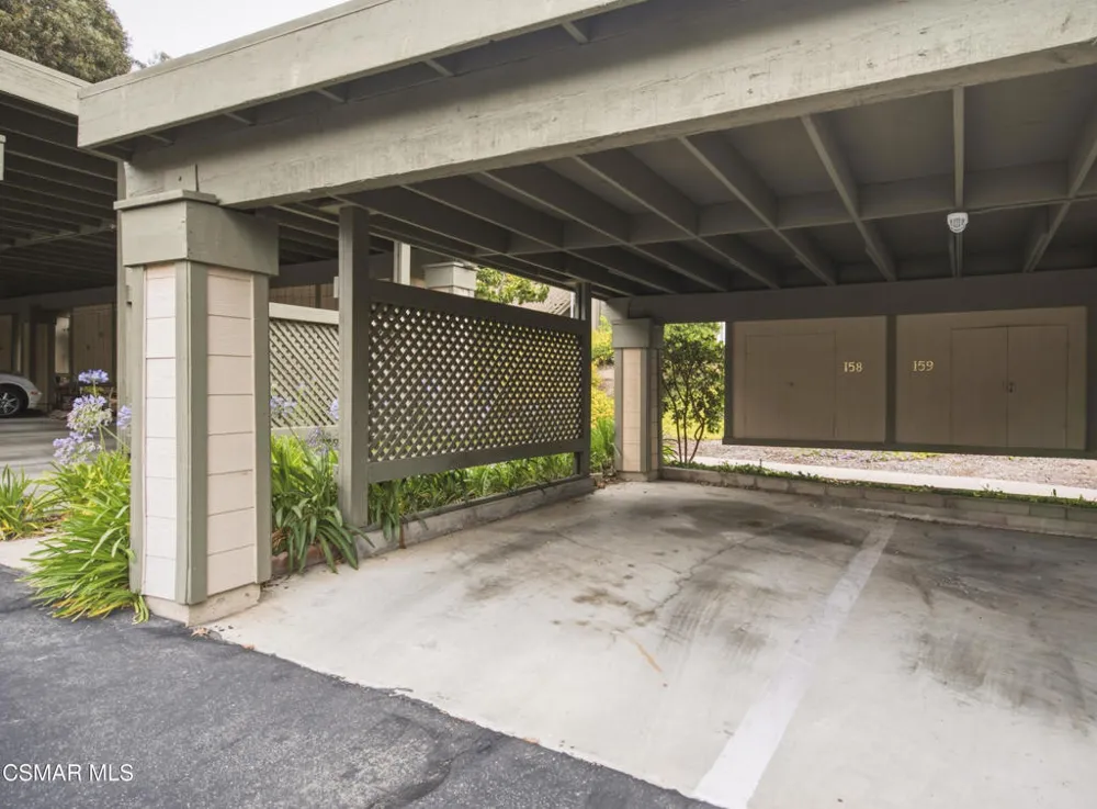 286 Oakleaf Drive #37 Thousand Oaks, CA 91360