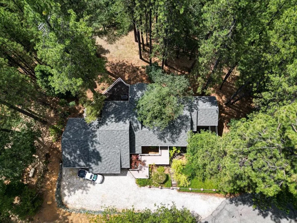 11021 Norager Way Grass Valley, CA 95949