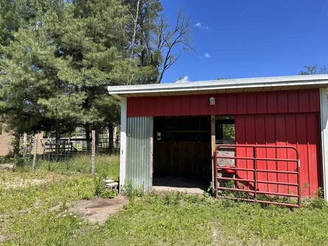 164 W 10 Mile Irons, MI 49644