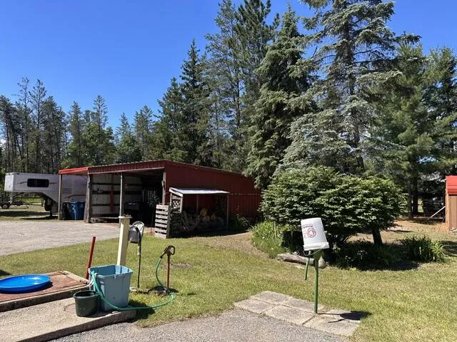 164 W 10 Mile Irons, MI 49644