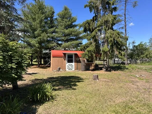 164 W 10 Mile Irons, MI 49644
