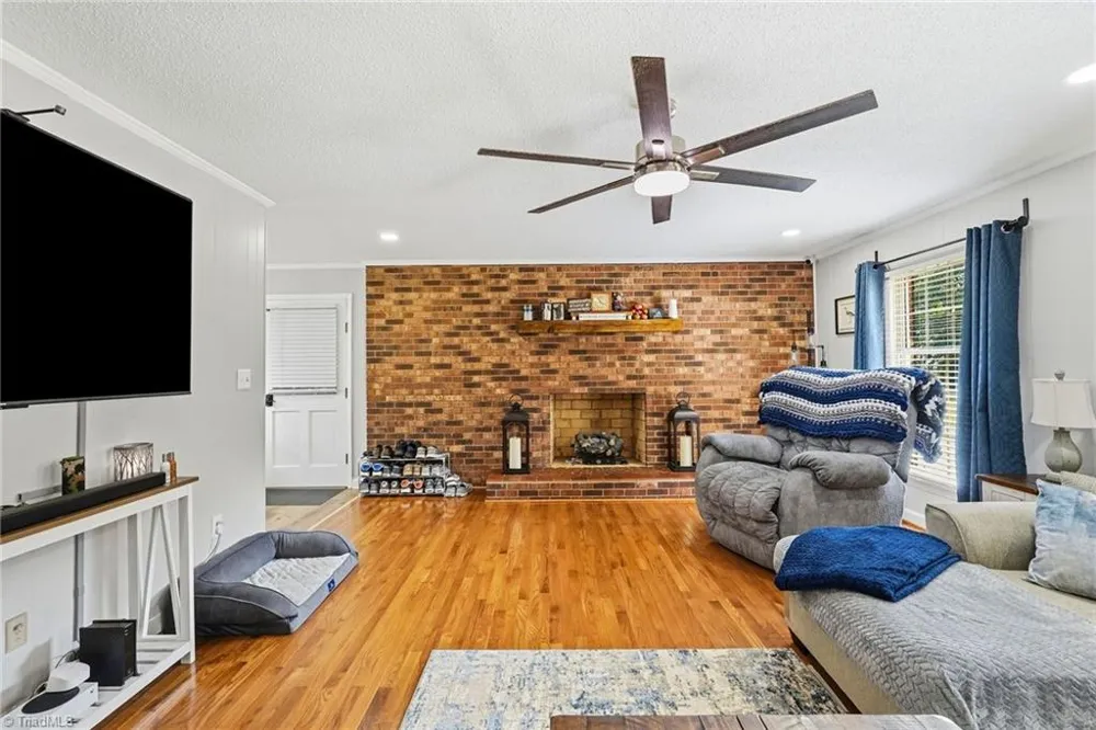 1692 Pads Road North Wilkesboro, NC 28659