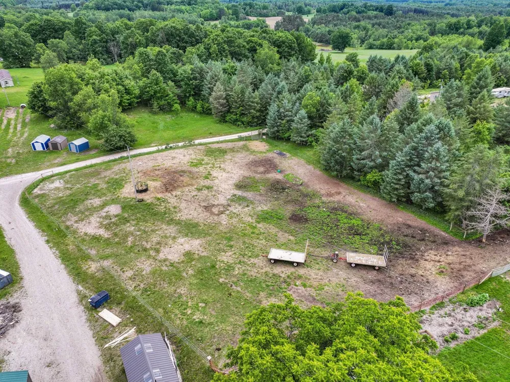 6351 33 ROAD Greenwood Township, MI 49663