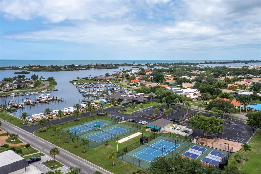 206 FOUR KNOT LANE Osprey, FL 34229