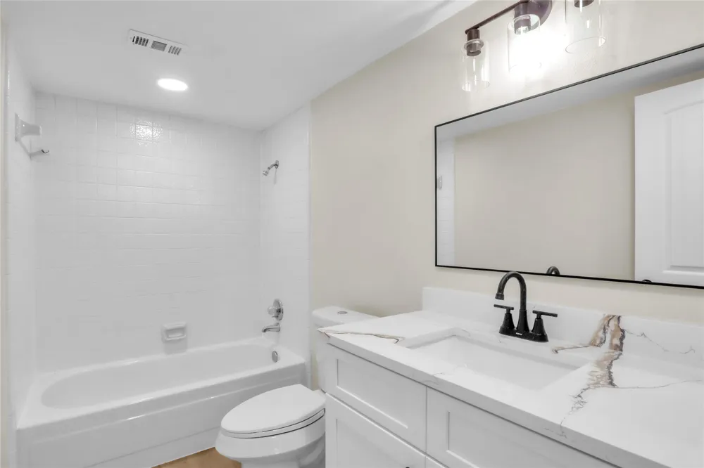 600 Flintridge Court Irving, TX 75038