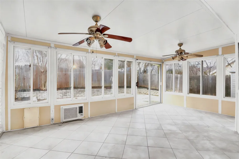 600 Flintridge Court Irving, TX 75038