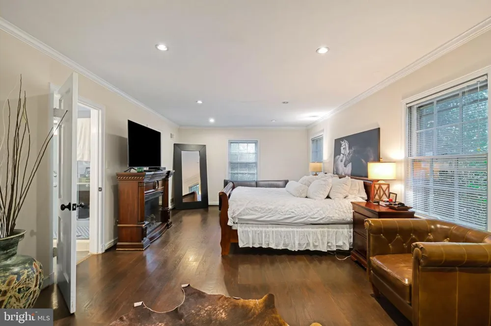 10600 RED BARN LANE #A Potomac, MD 20854