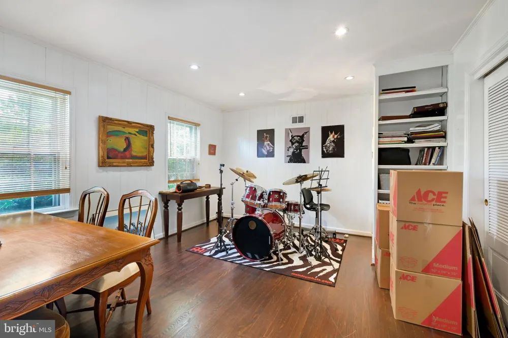 10600 RED BARN LANE #A Potomac, MD 20854