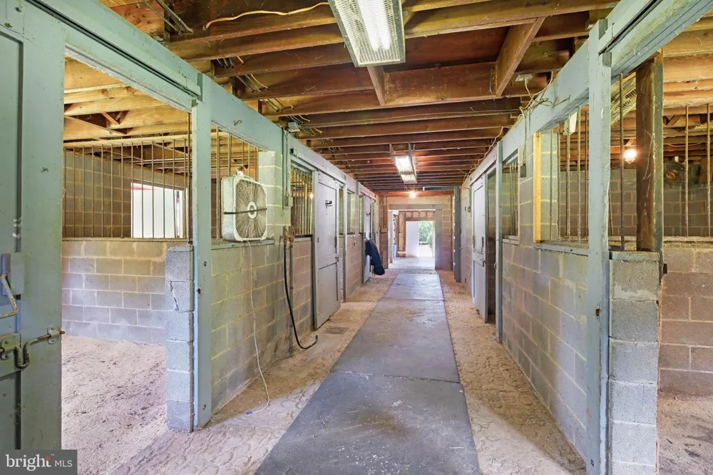 10600 RED BARN LANE #A Potomac, MD 20854