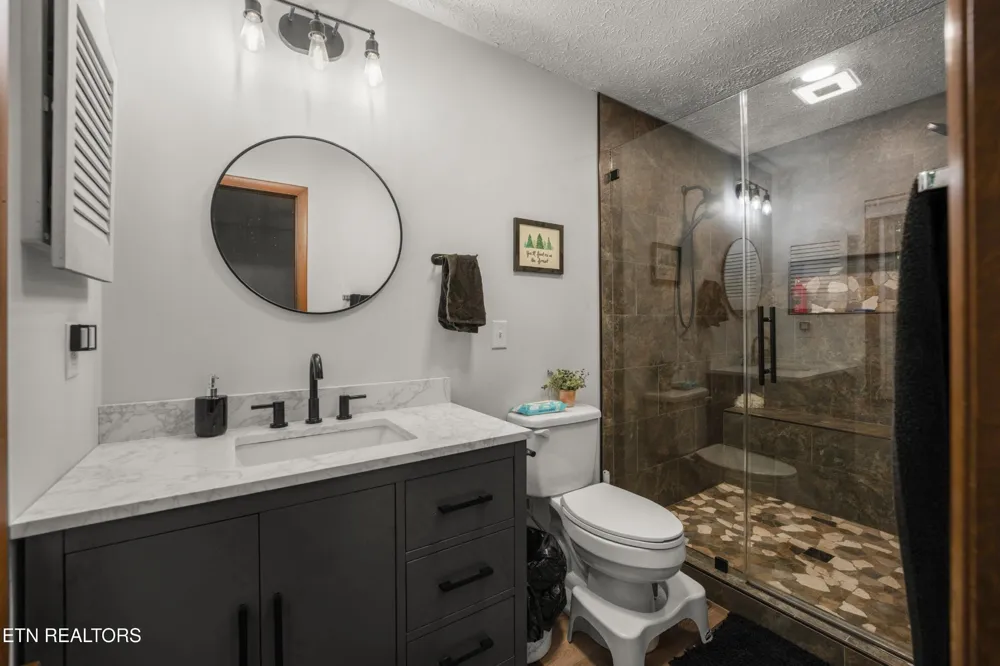 241 Cardinal Loop Crossville, TN 38555