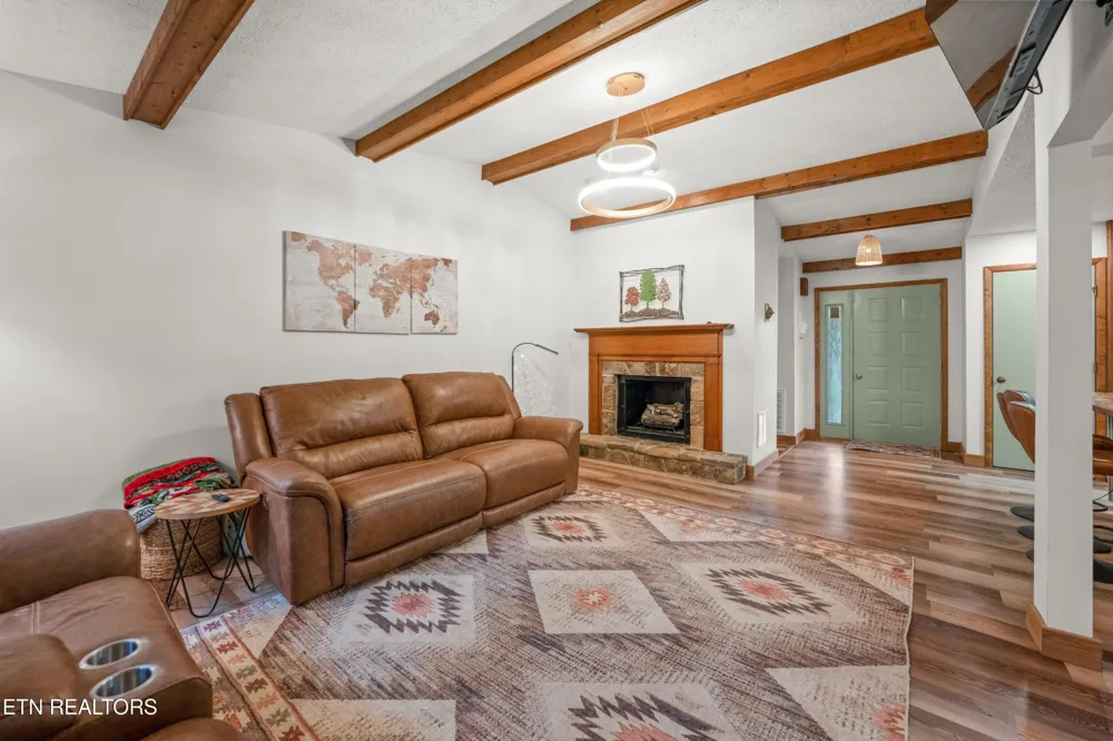 241 Cardinal Loop Crossville, TN 38555