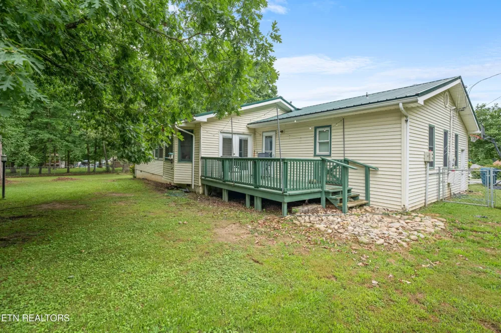 241 Cardinal Loop Crossville, TN 38555