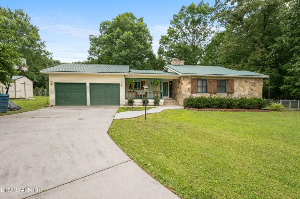 241 Cardinal Loop Crossville, TN 38555