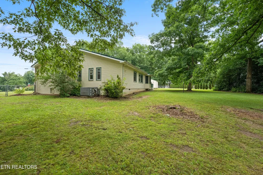 241 Cardinal Loop Crossville, TN 38555