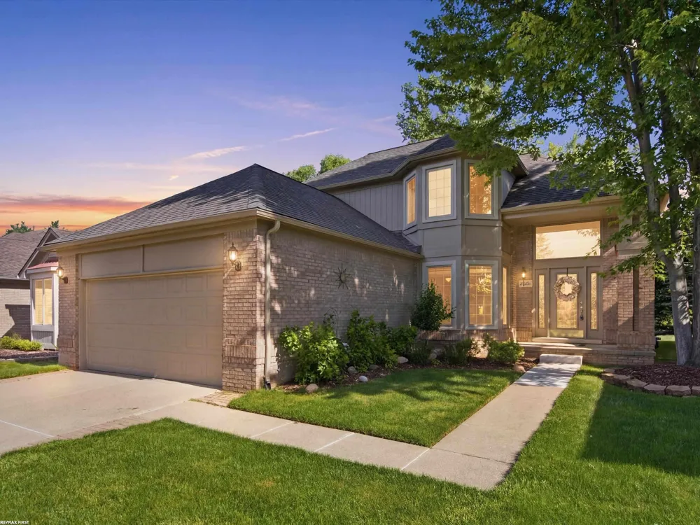 6737 Copper Creek Drive Washington Township, MI 48094