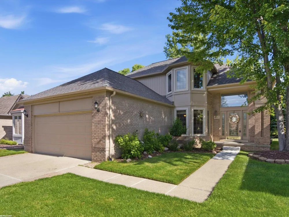 6737 Copper Creek Drive Washington Township, MI 48094