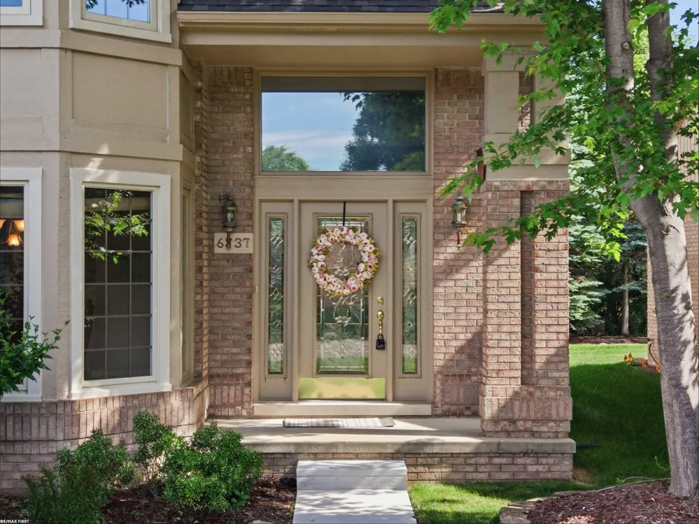 6737 Copper Creek Drive Washington Township, MI 48094