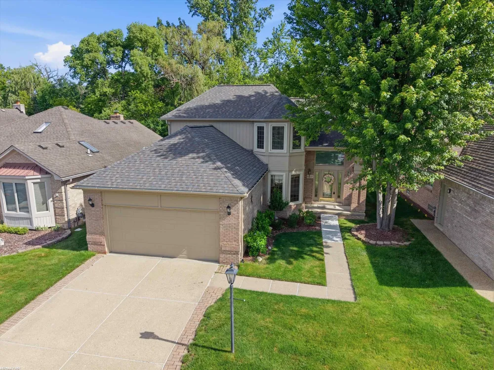 6737 Copper Creek Drive Washington Township, MI 48094