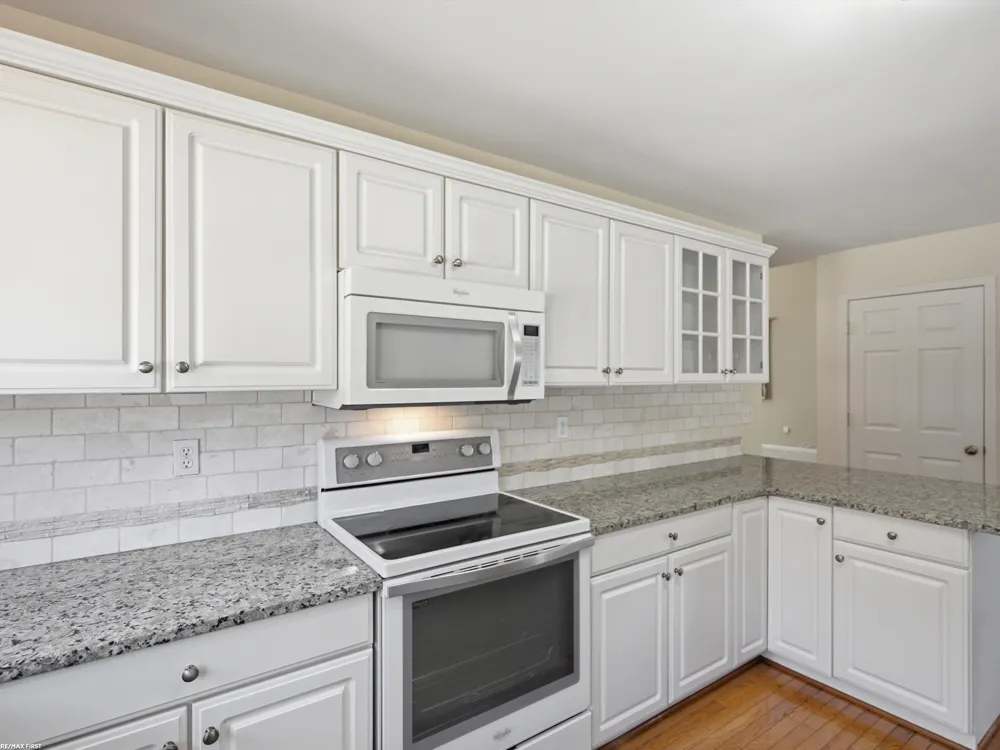 6737 Copper Creek Drive Washington Township, MI 48094