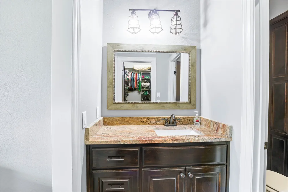 20042 E FM 1716 Tatum, TX 75691