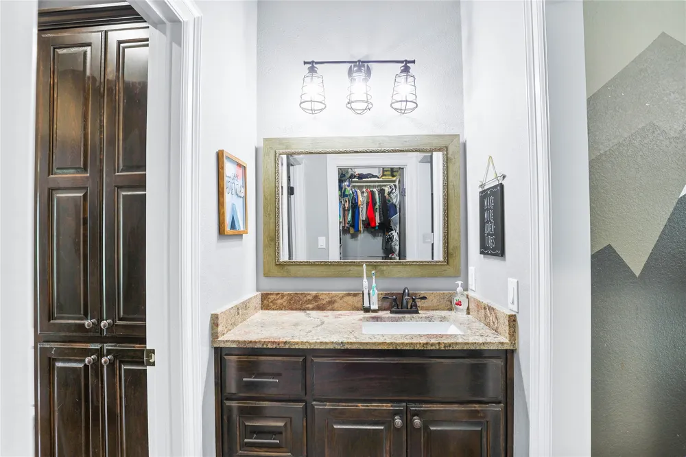 20042 E FM 1716 Tatum, TX 75691