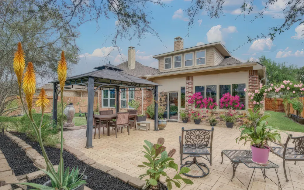 814 Hollington Way Sugar Land, TX 77479