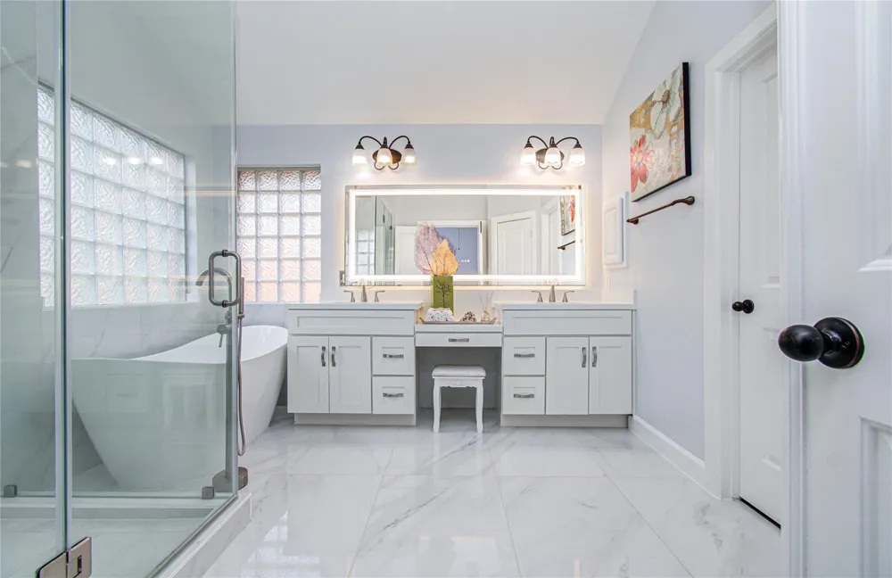 814 Hollington Way Sugar Land, TX 77479