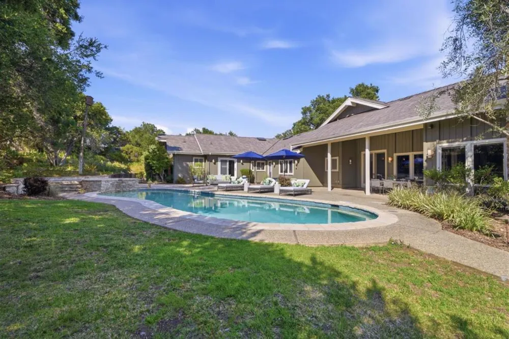 28100 Story Hill Lane Los Altos Hills, CA 94022