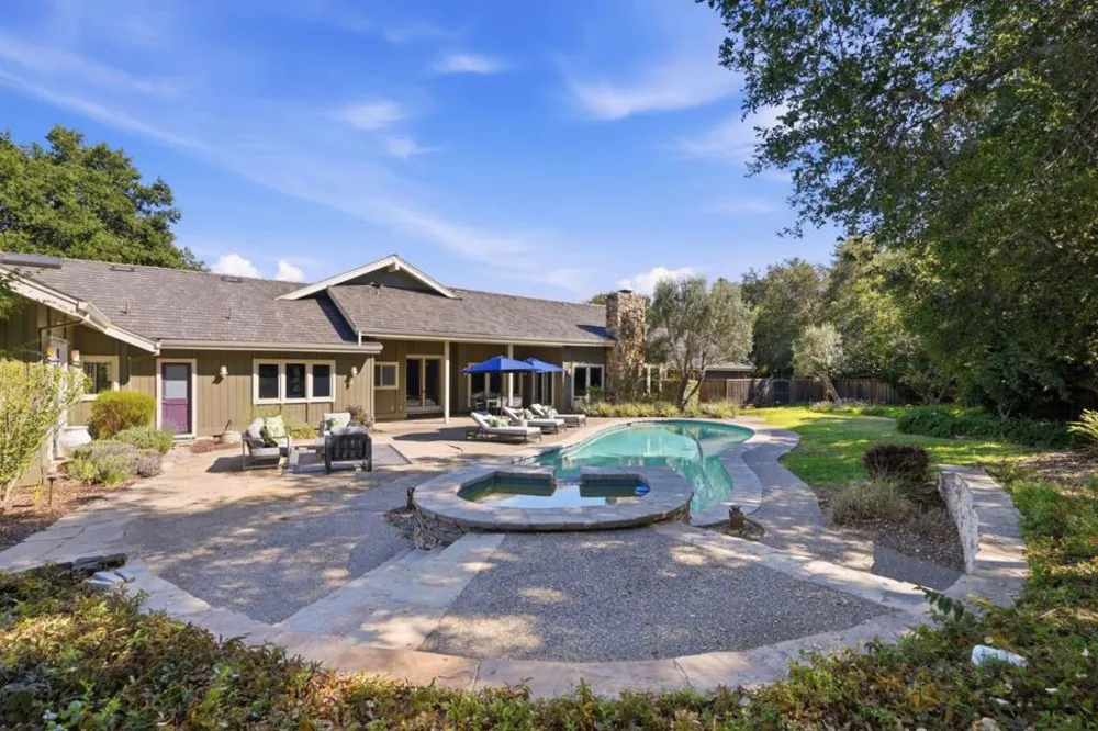 28100 Story Hill Lane Los Altos Hills, CA 94022