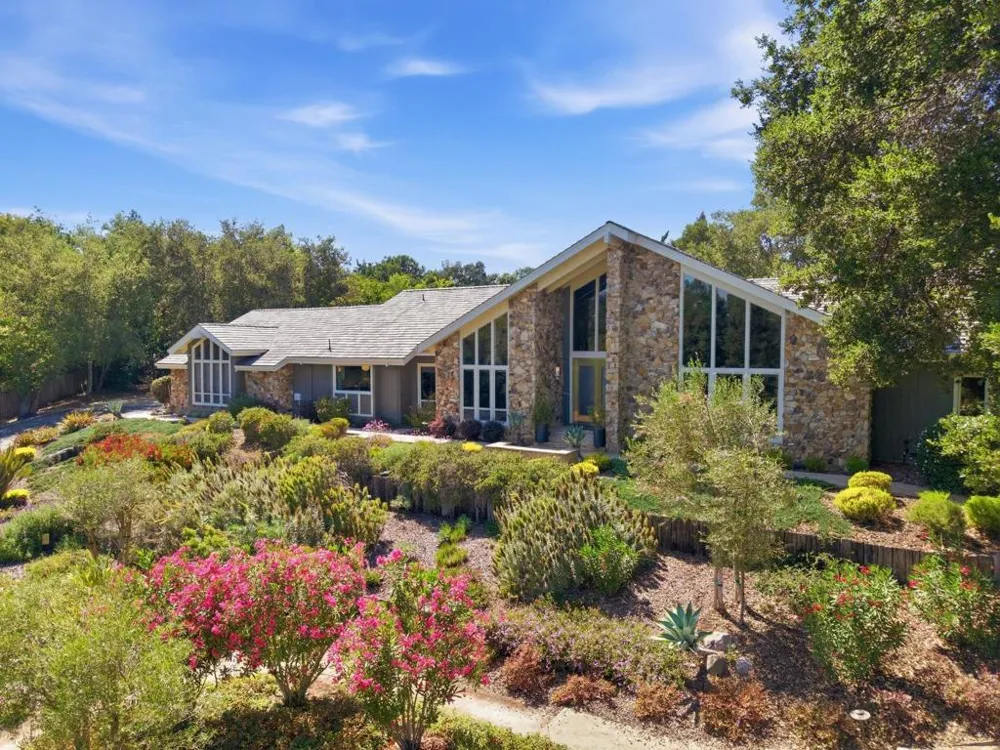 28100 Story Hill Lane Los Altos Hills, CA 94022