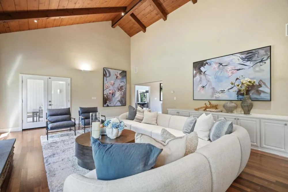 28100 Story Hill Lane Los Altos Hills, CA 94022