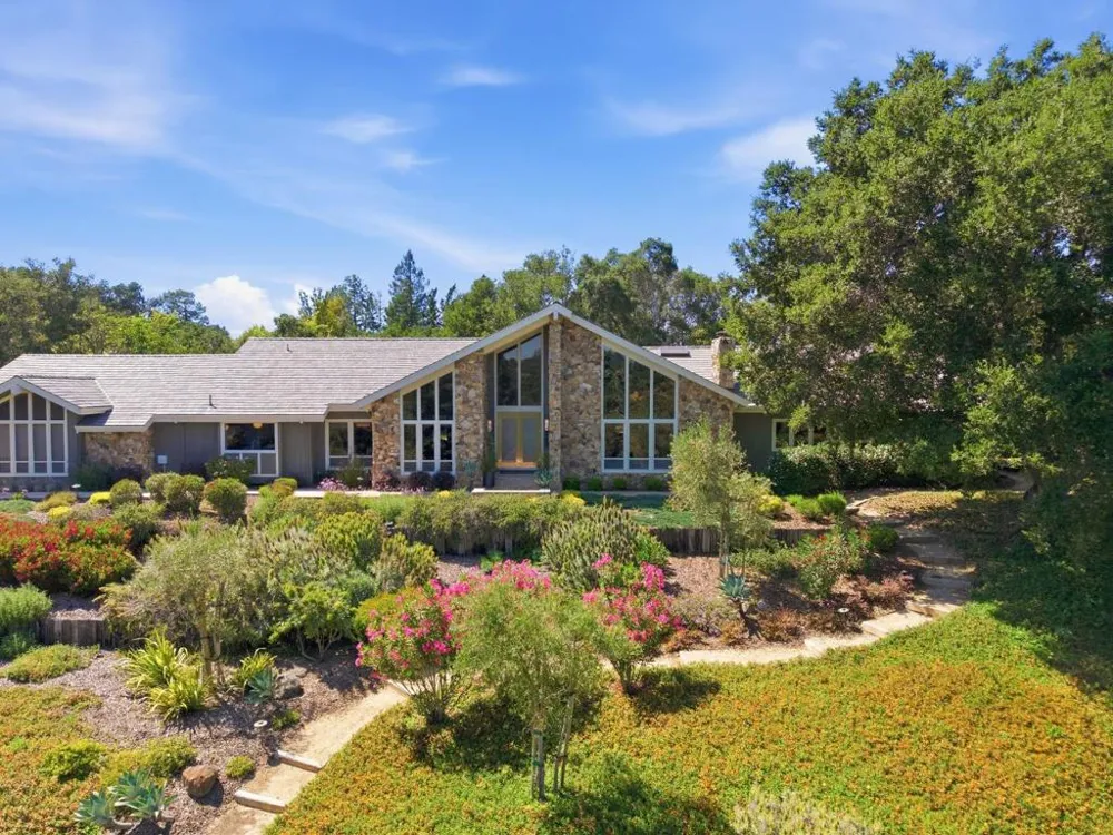 28100 Story Hill Lane Los Altos Hills, CA 94022