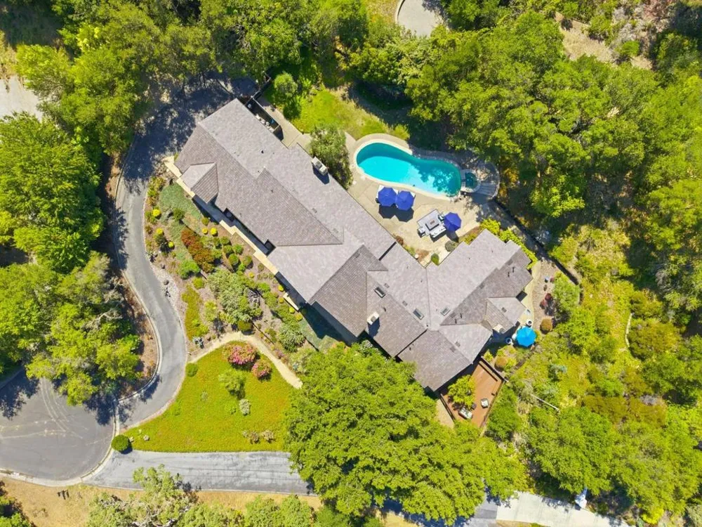 28100 Story Hill Lane Los Altos Hills, CA 94022