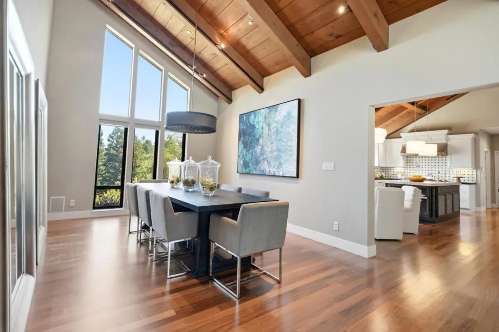 28100 Story Hill Lane Los Altos Hills, CA 94022