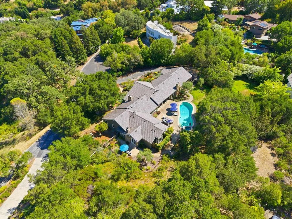 28100 Story Hill Lane Los Altos Hills, CA 94022