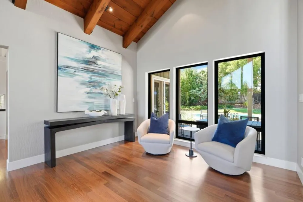 28100 Story Hill Lane Los Altos Hills, CA 94022