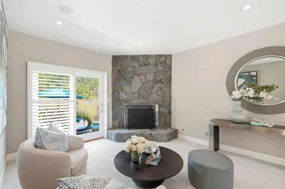 28100 Story Hill Lane Los Altos Hills, CA 94022