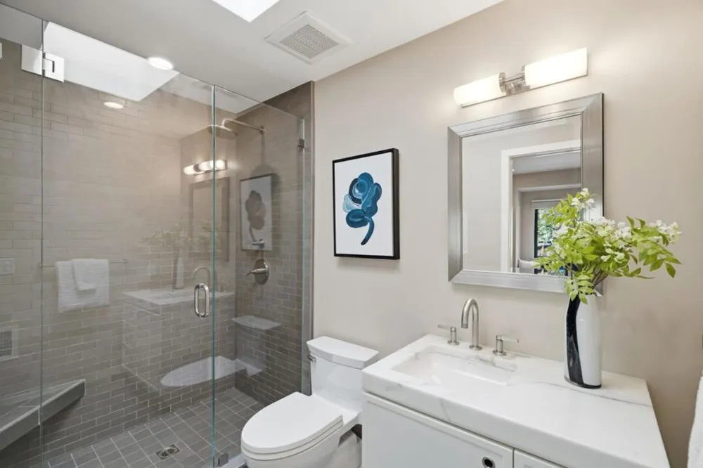 28100 Story Hill Lane Los Altos Hills, CA 94022