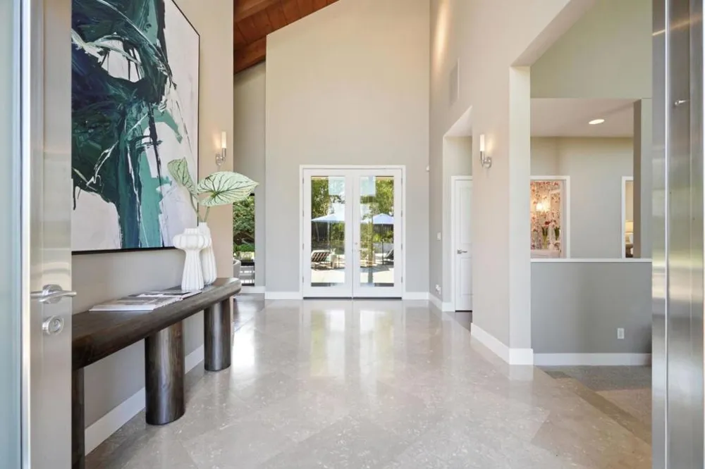 28100 Story Hill Lane Los Altos Hills, CA 94022