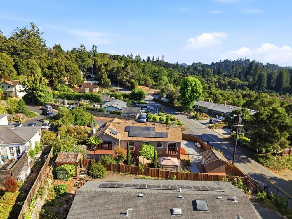 295 Day Valley Road Aptos, CA 95003