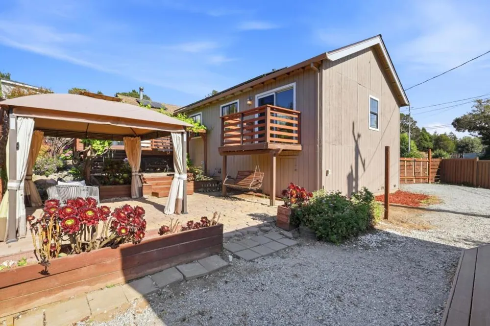 295 Day Valley Road Aptos, CA 95003