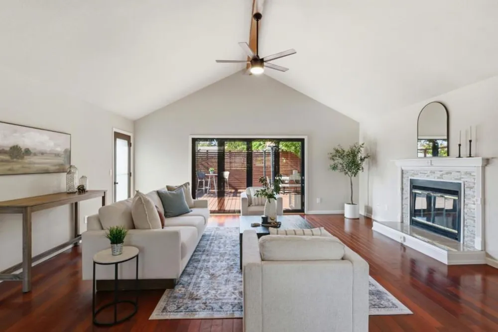 295 Day Valley Road Aptos, CA 95003
