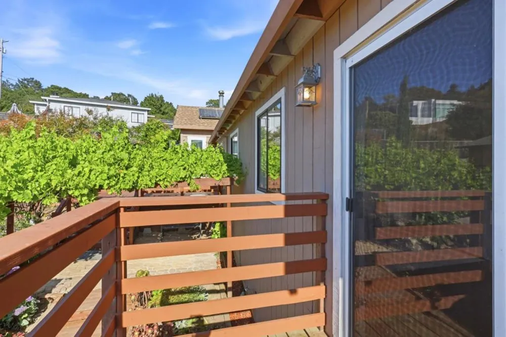 295 Day Valley Road Aptos, CA 95003