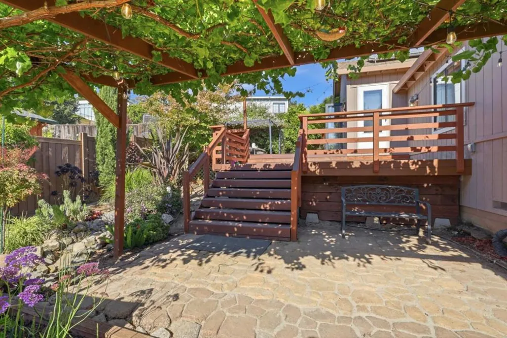 295 Day Valley Road Aptos, CA 95003
