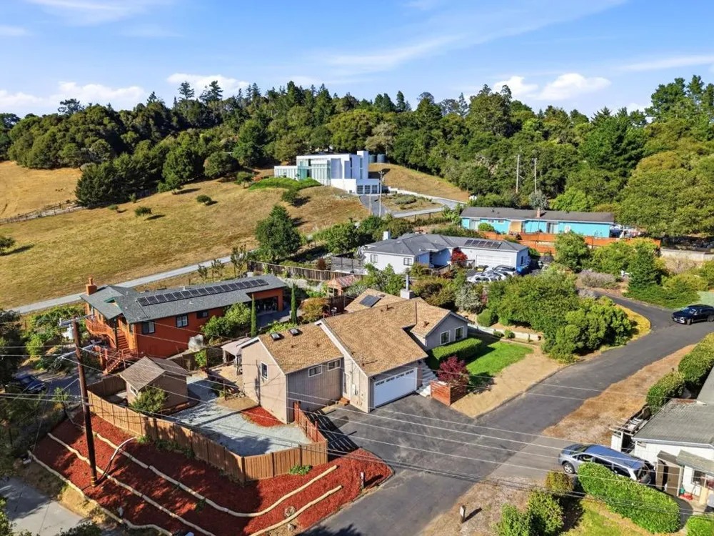 295 Day Valley Road Aptos, CA 95003